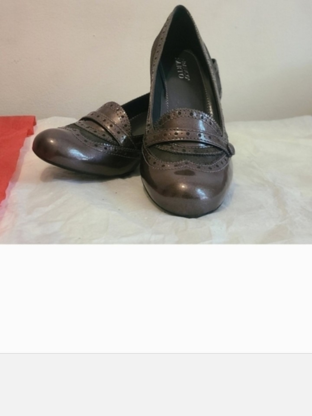 Women’s Metallic Brown Dress Pumps